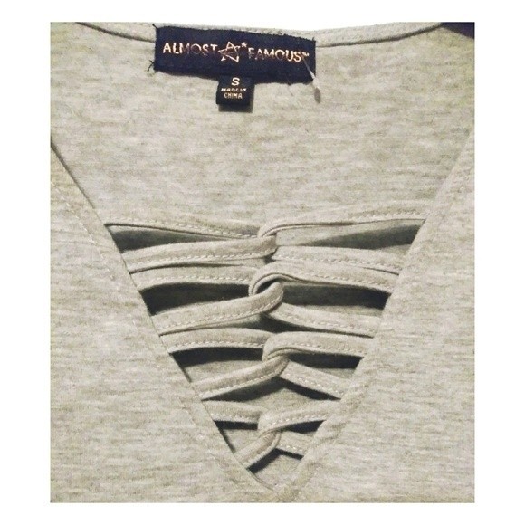 Almost‎ Famous Gray Criss Cross Top - Picture 3 of 4